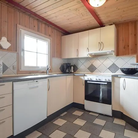 펜션 6 Bedroom Beautiful In