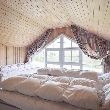 펜션 6 Bedroom Beautiful In *