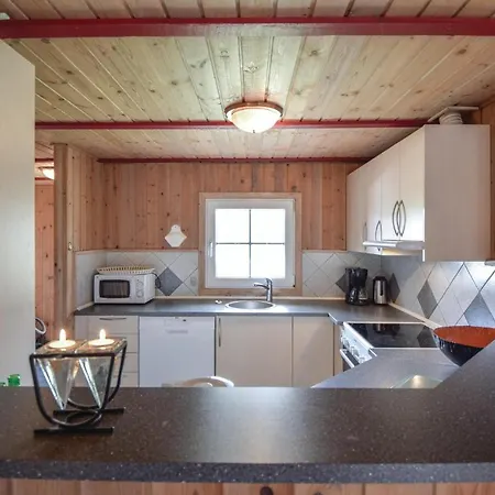 펜션 6 Bedroom Beautiful In *